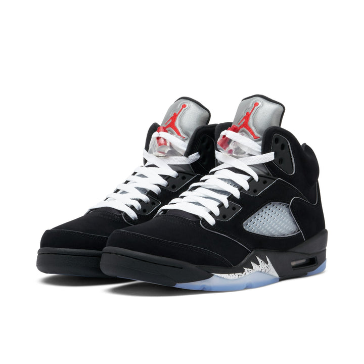 AIR JORDAN 5 RETRO OG NEGRO METÁLICO REIMAGINADO
